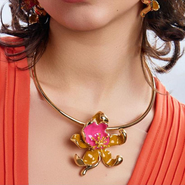 Federica Rossi collana girocollo rigido Fiore Orchidea bronzo finitura PVD oro 18kt smalto FR.GI.26