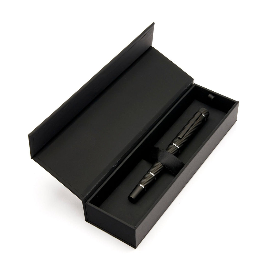 Hugo Boss Penna a sfera Core Black HSF4855A