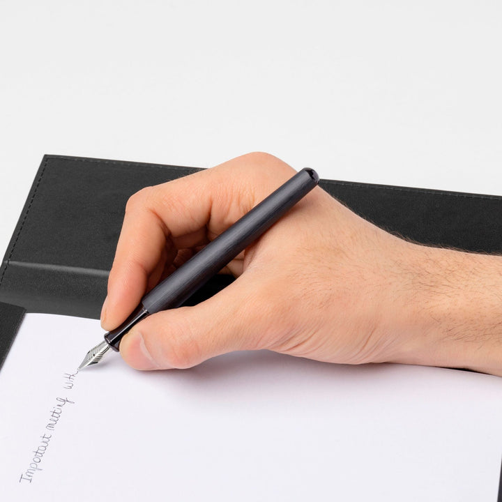 Hugo Boss Penna stilografica Contour Iconic HSH3412D