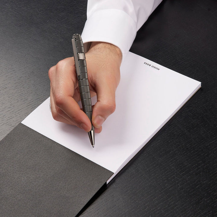 Hugo Boss Penna a sfera Quantum Gun HSH4984D