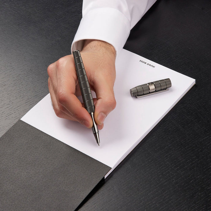Hugo Boss Penna a sfera Quantum Gun HSH4985D