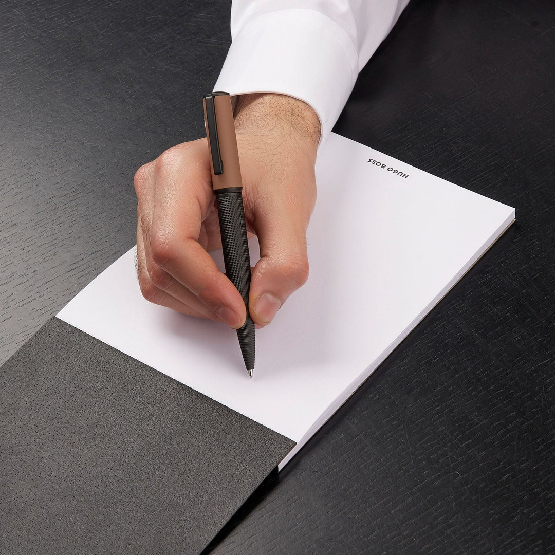 Hugo Boss Penna a sfera Arche Iconic Camel HSQ4744X