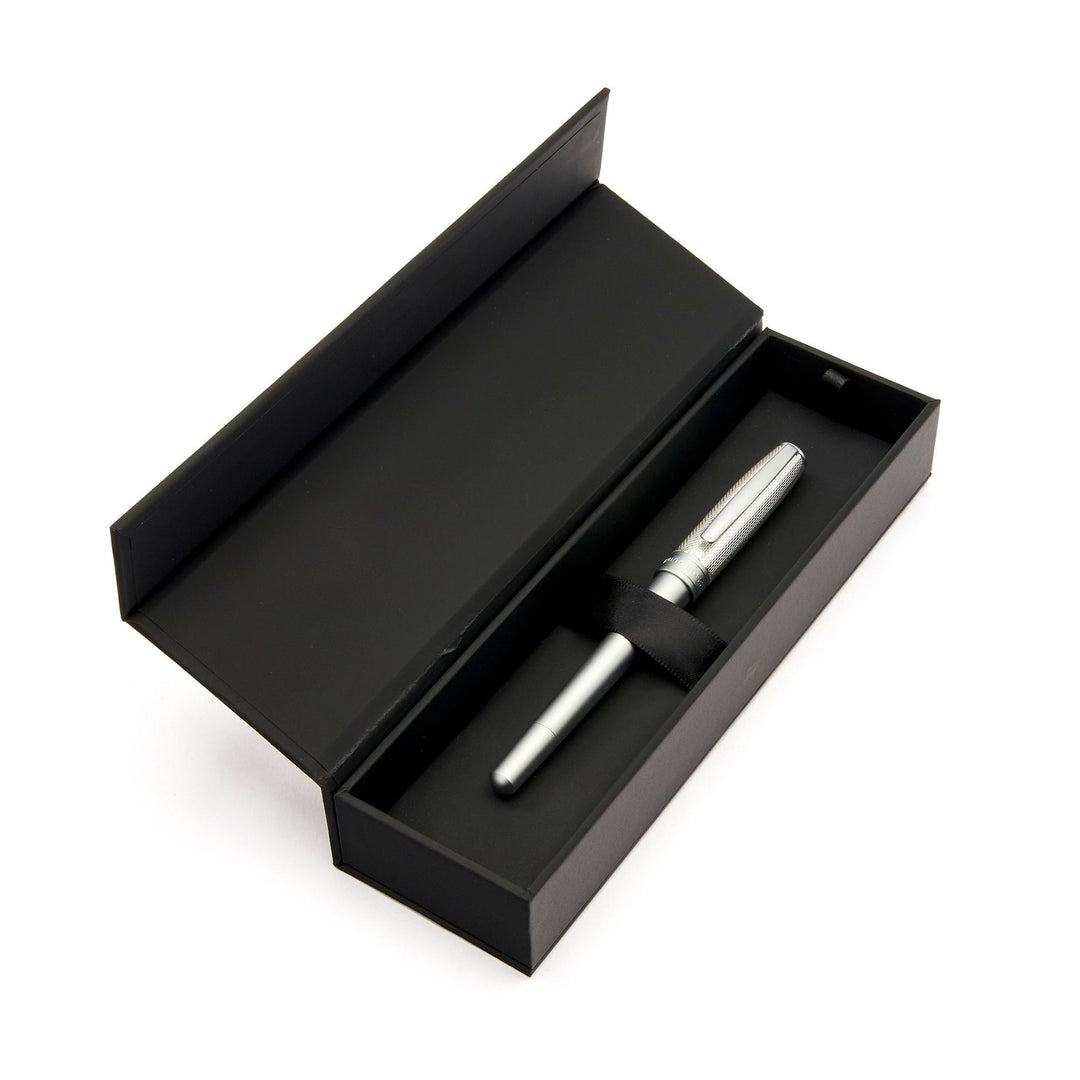 Hugo Boss Penna stilografica Essential Metal Silver HSY4872C