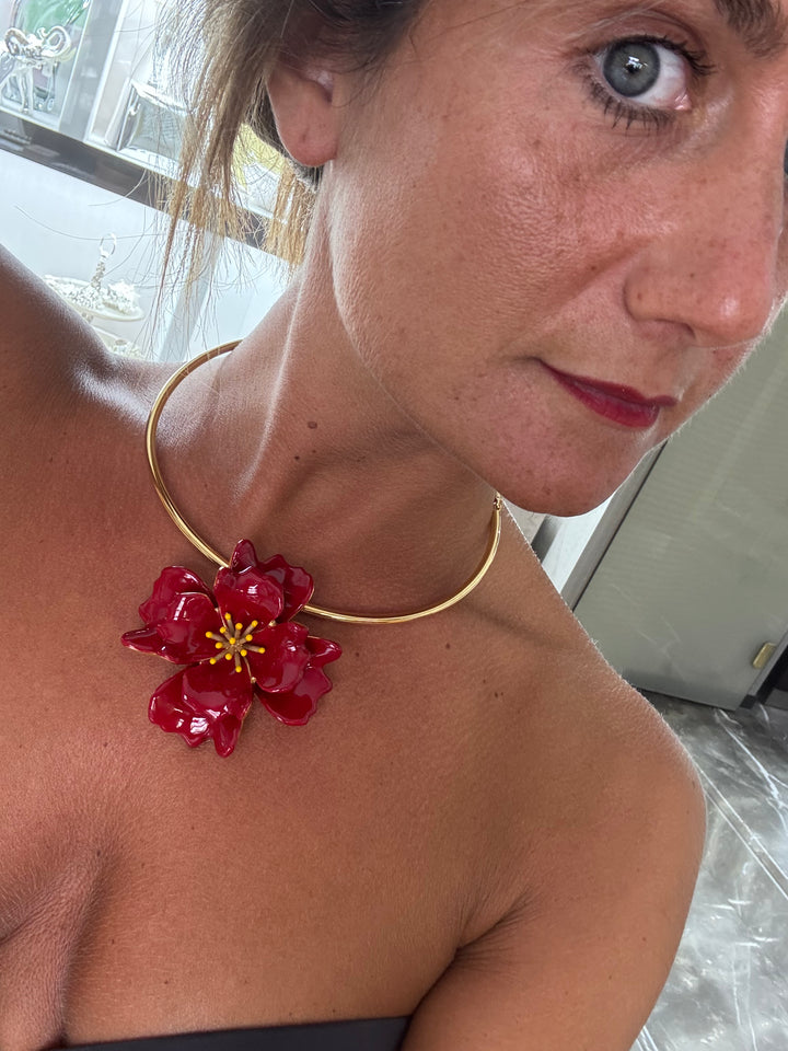 Federica Rossi collana girocollo Fiore 8 petali bronzo finitura PVD oro giallo 18kt smalto rosso FR.CO.29