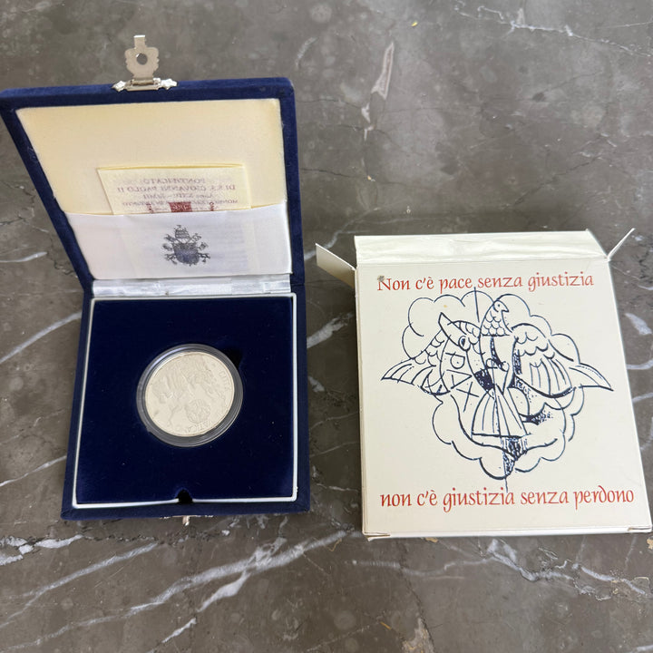 Moneta in argento 10€ Pontificato di S.S. Giovanni Paolo II Anno XXIV 2002