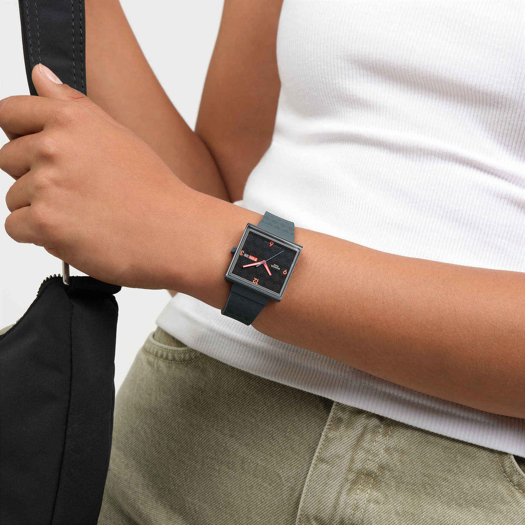 Swatch orologio SQUARED OFF Originals What if? 42mm SO34M701