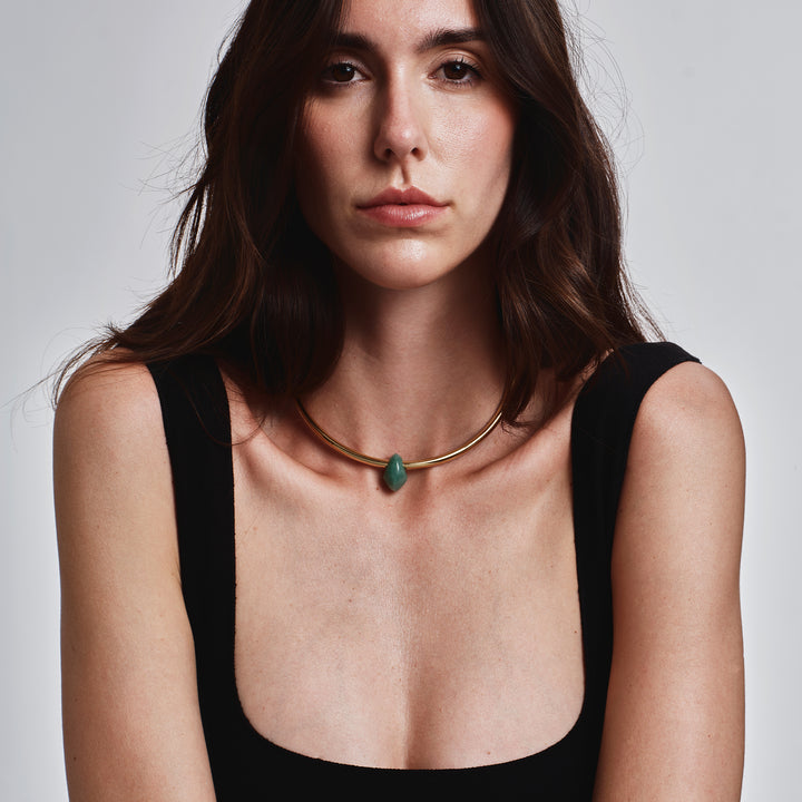 Collier ras de cou rigide Breil Petra en acier finition PVD Or 14 carats vert aventurine TJ4242