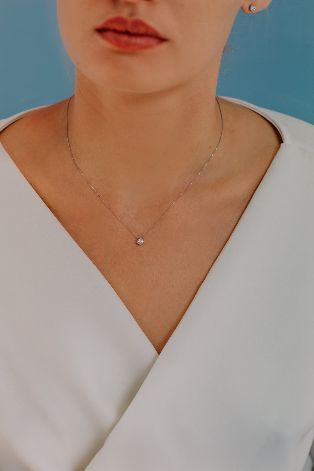 Comete Collana Punto luce tondo in Oro e Diamante GLB1424