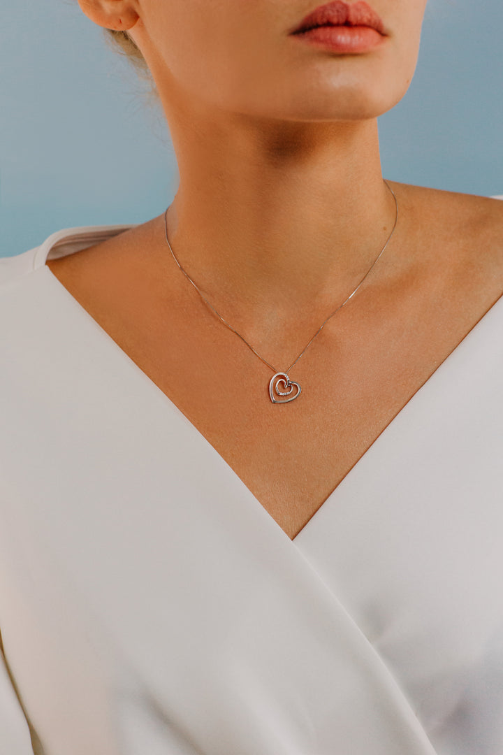 Comete Girocollo cuore in Oro e Diamanti GLB1339