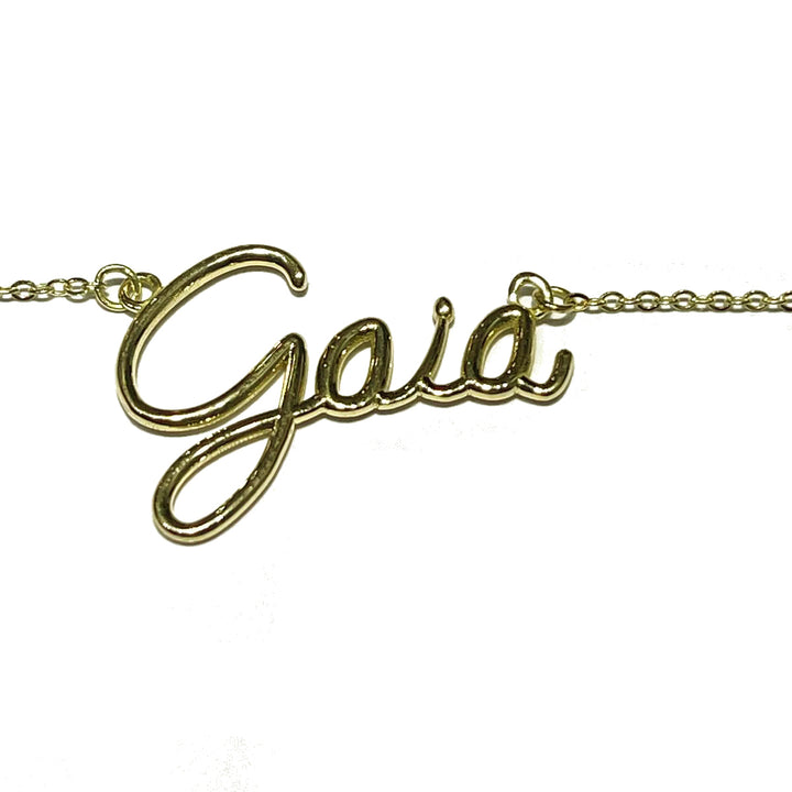 Collana girocollo con nome a filo in oro 18kt