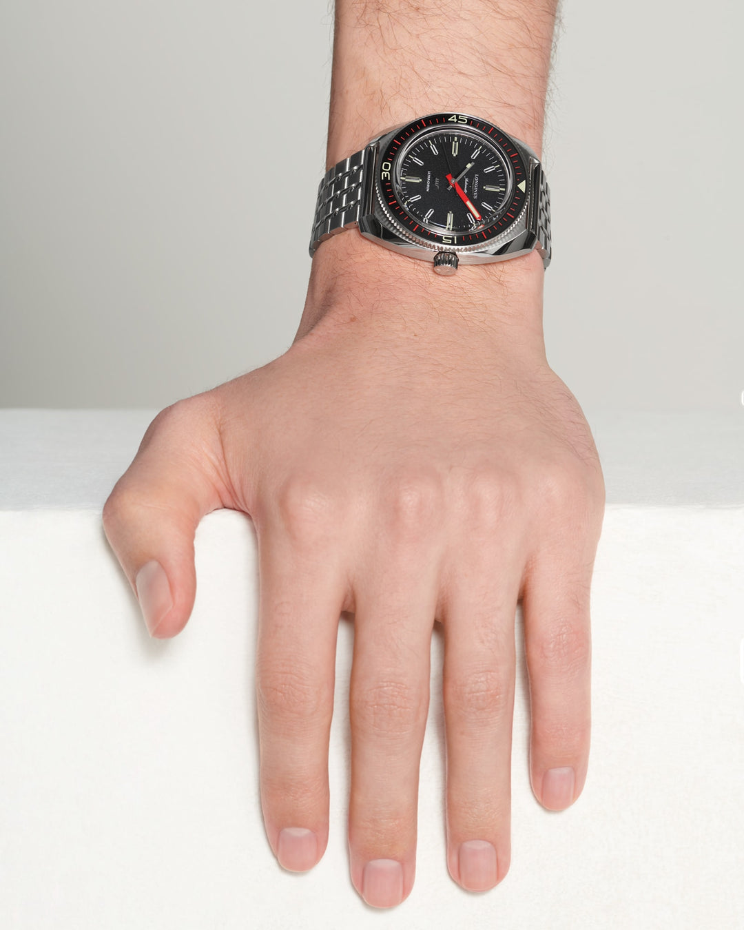 LONGINES – ULTRA‑CHRON – L2.836.4.52.6