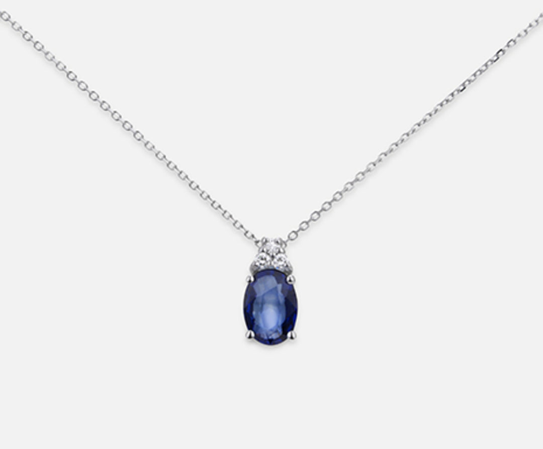 Mikiko cl 18k zaffiro n. ovale 7x5 ct.1,05 dia ct.0,045 MD5055O4ZFN105