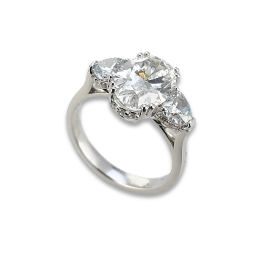 X-Diamond an 18kt lab g.d. ct.3,17 (cent.2,27) ovale LXDAPU036O4OVDI317
