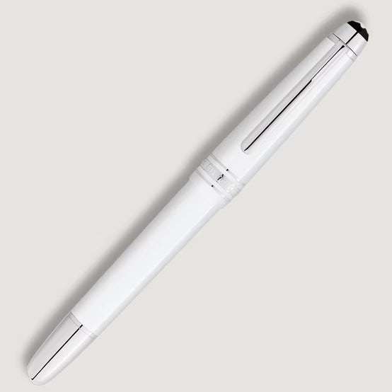 Montblanc stilografica Meisterstück Classique bianca punta M 137120