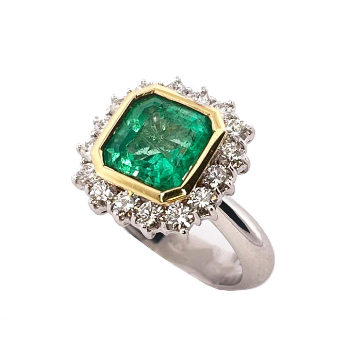 Recarlo anello a fiore oro 18kt  smeraldo ct.2,13 diamanti ct.1,10