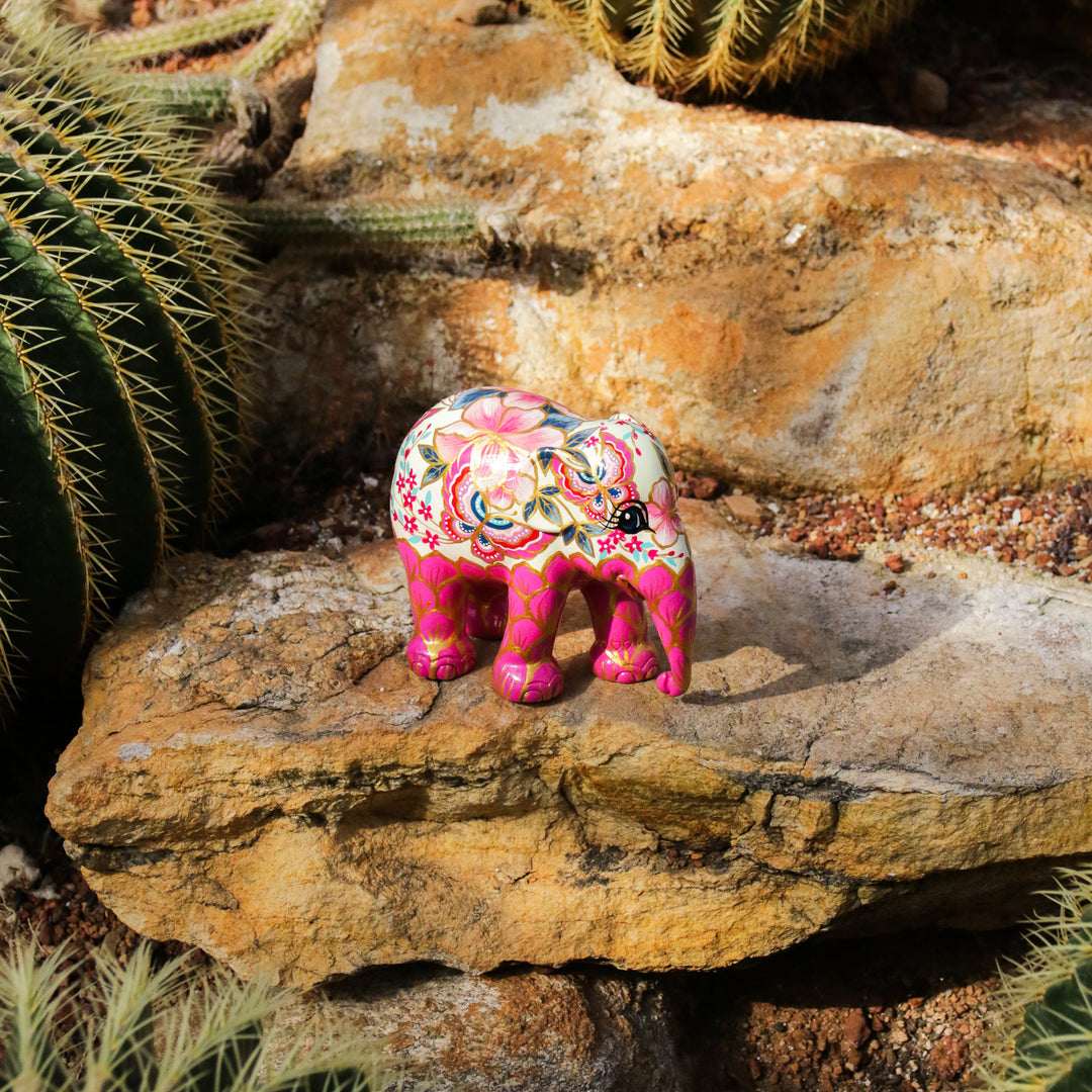 Elephant Parade elefante Belinda 15cm Limited Edition Di Khunakorn Muenpang Asia Herd BELINDA 15
